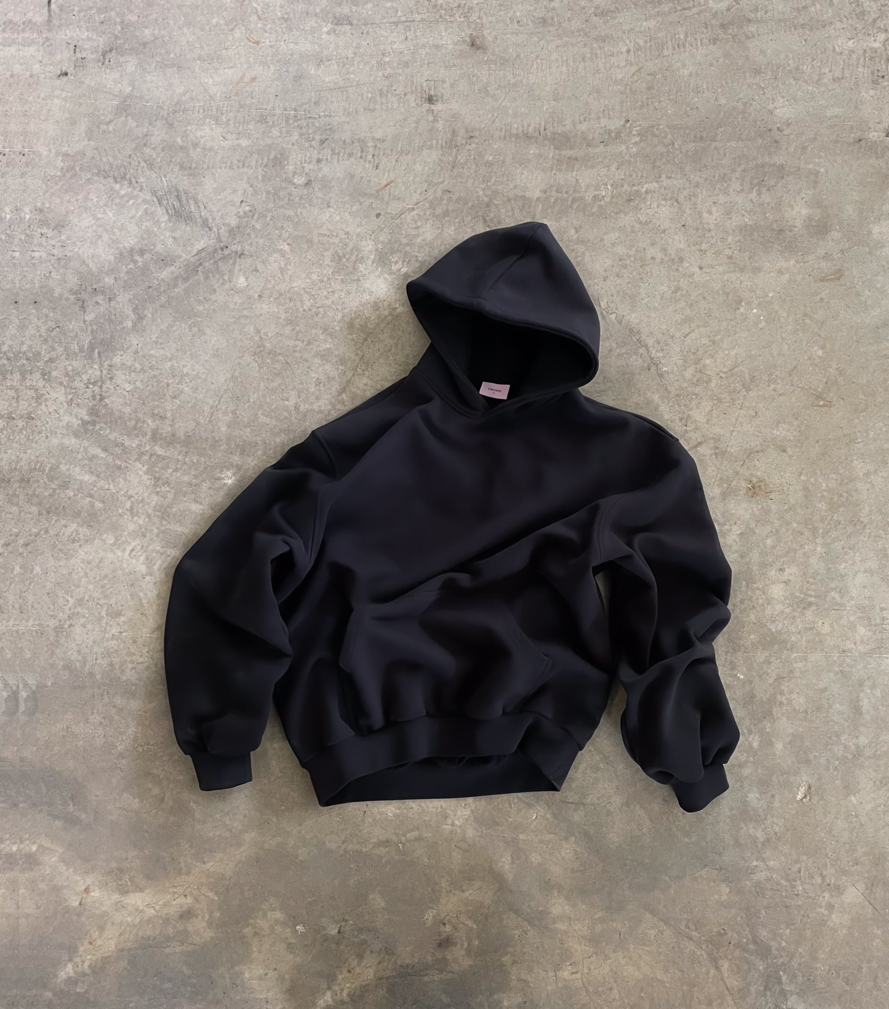 BLACK HOODIE